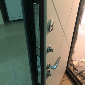 Фото двери с МДФ №30